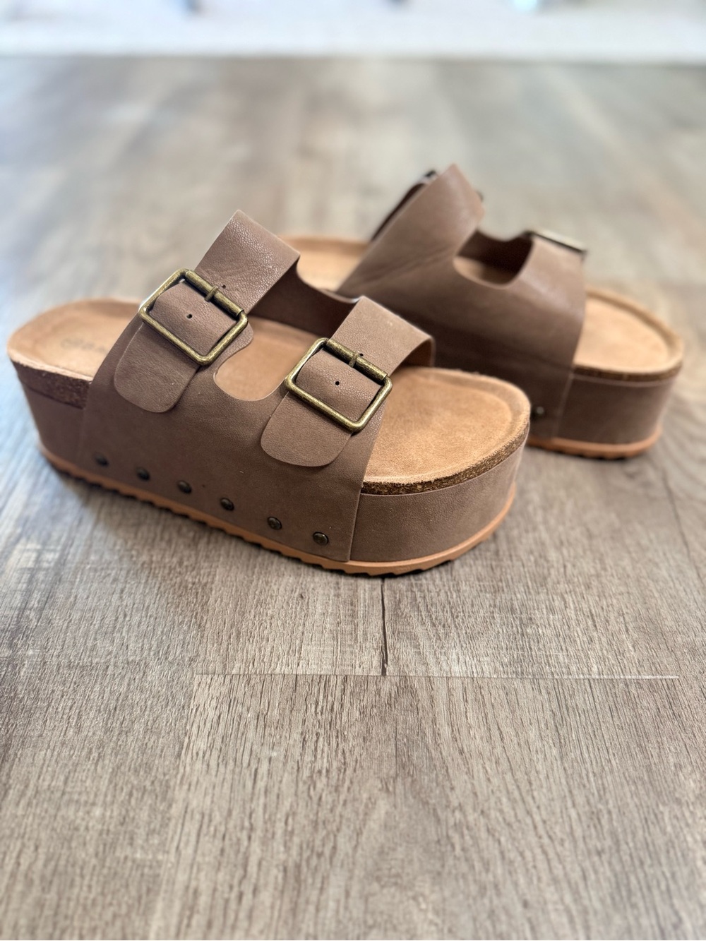 Platform Studded Birkenstock Dupe Sandals